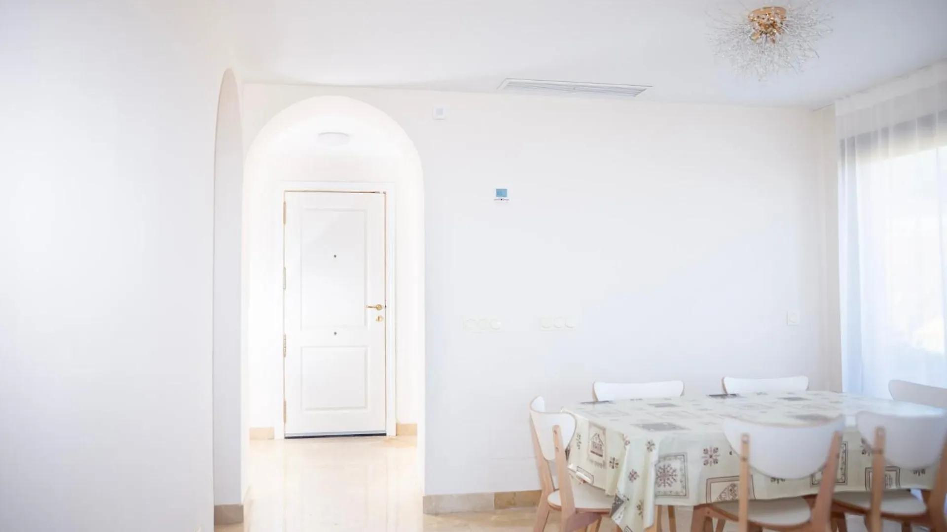 Luxury Sea View Penthouse Apartment San Luis de Sabinillas